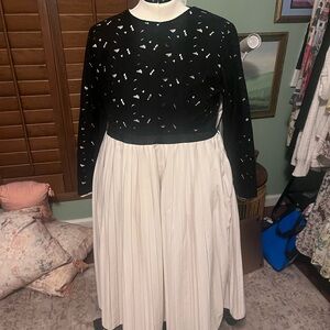 Dainty Jewells Black and White Dress